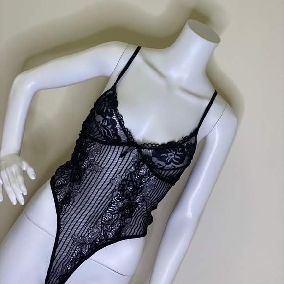 Black Tulle Bodysuit - Picture 2 of 3